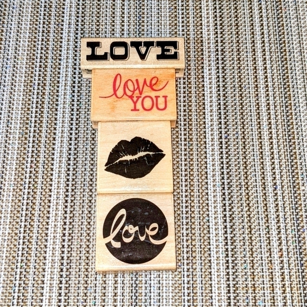 Love & Kisses Rubber Stamps NWT x4